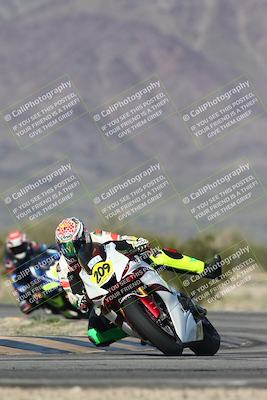 media/Jan-15-2026-Racers Edge (Thu) [[dfebeb70ab]]/2-A Group/Session 5 (Turn 5)/